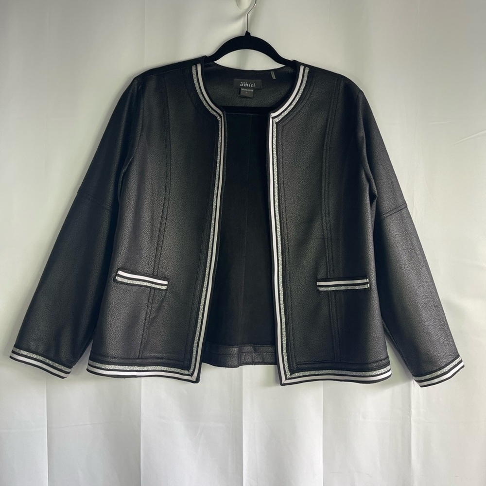 Pure amici Elegant Black Blazer with White Accents